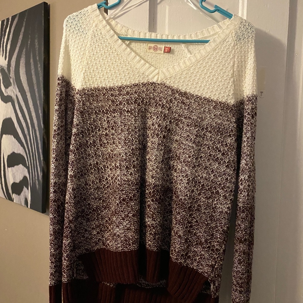 V-neck Sweater